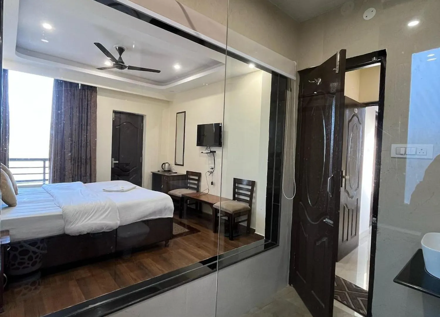 Ambrosia Grand Bed & Breakfast Shimla
