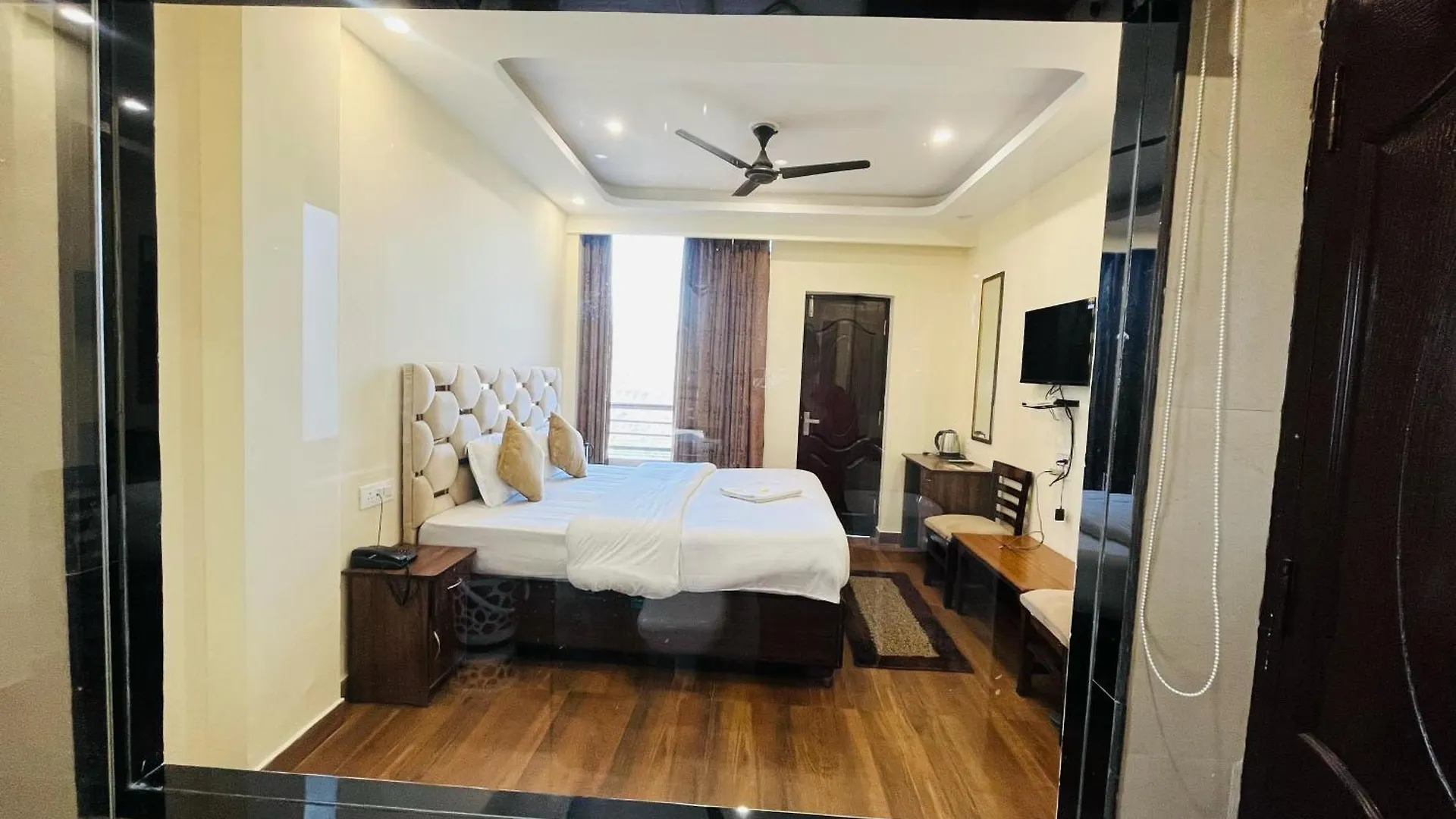 Ambrosia Grand Bed & Breakfast Shimla