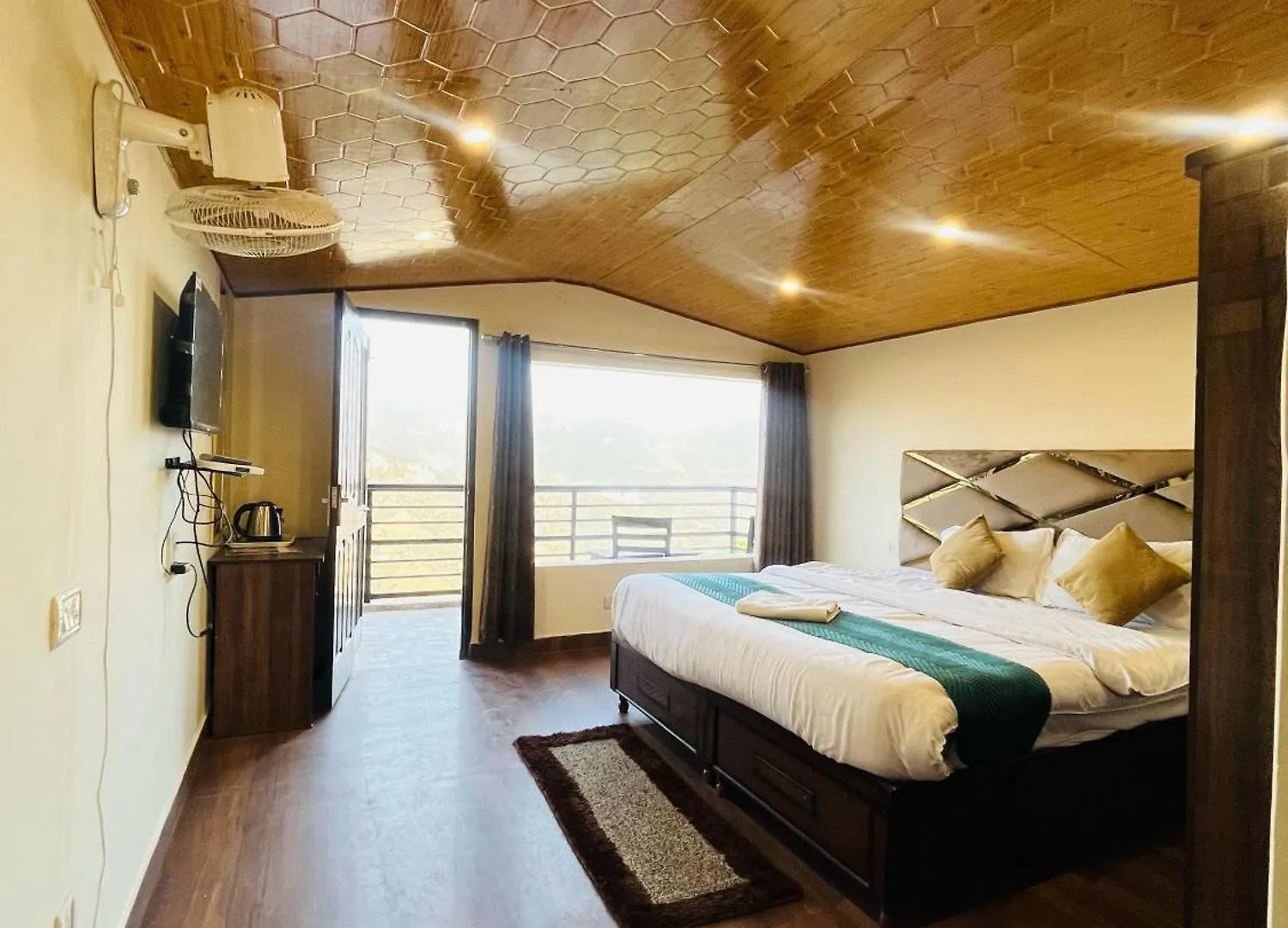 Bed and Breakfast Ambrosia Grand Shimla 0*,  India
